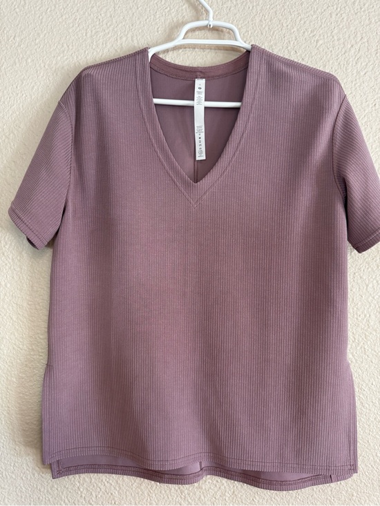lululemon athletica Tops - lululemon athletica Ribbed V-Neck Tee - Mauve Plum